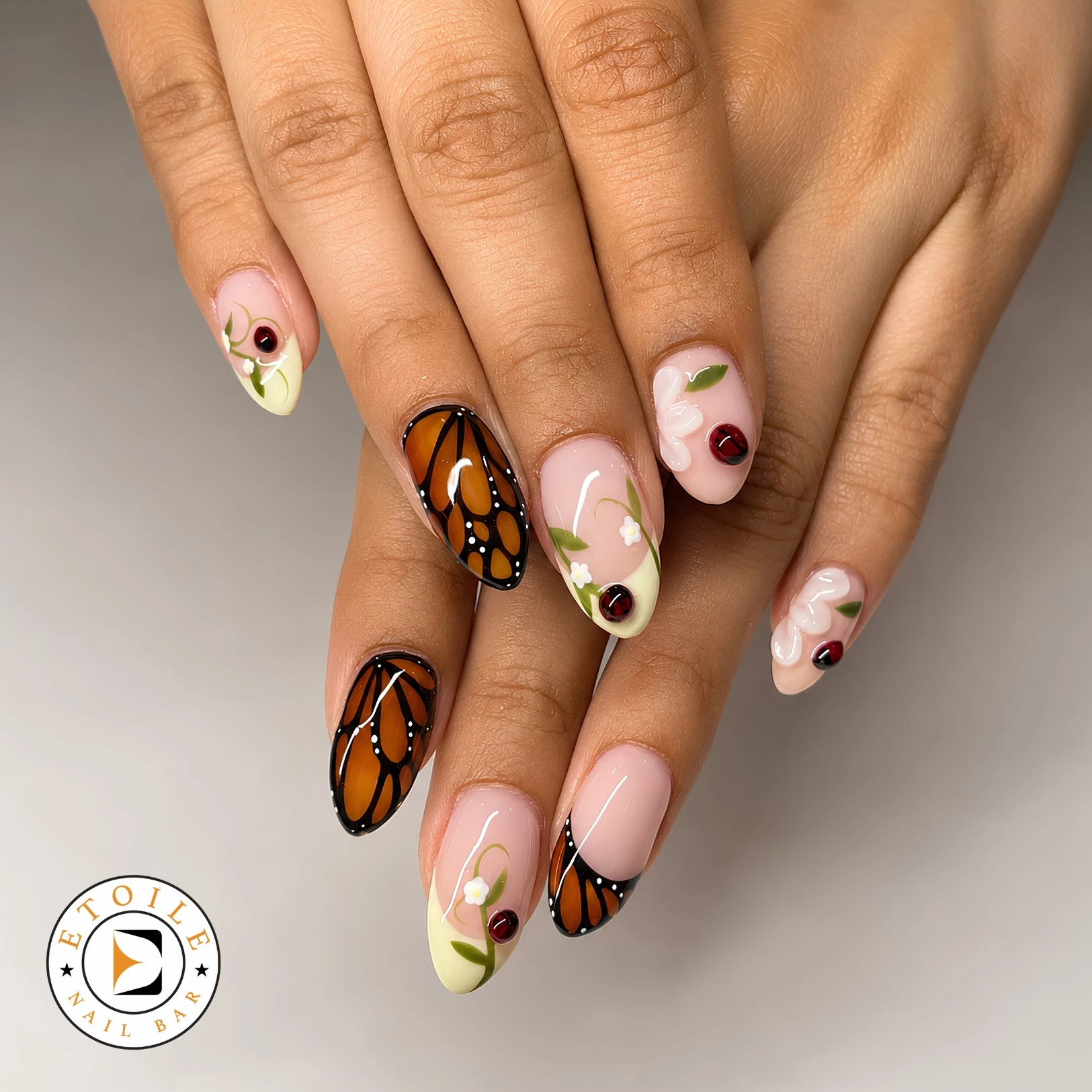 Nail salon 60614 - Nail salon near me - Nail salon Chicago - Etoile Nail Bar